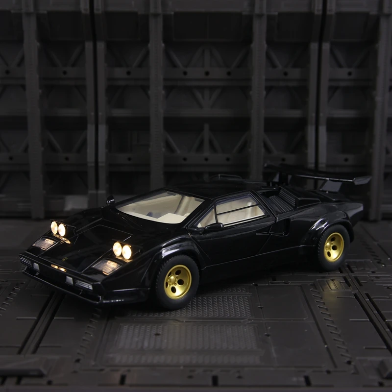 1:24 Lamborghini Cantas LP500S Diecast Model 3 1:24 Lamborghini Cantas LP500S Diecast Model - Image 3