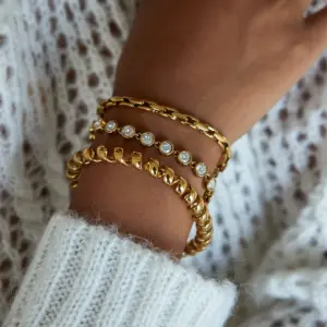 Sc8381245ef404b51a9efc4f30d796896E