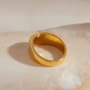 Sc8a15372926d4deaa388e05dcebf253fP