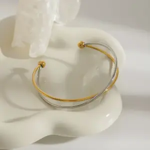 Sc8e227eea6b24069ab5a8b2a1da7f6bbI