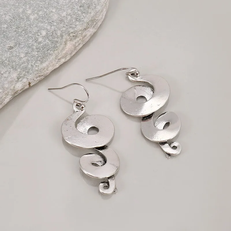Vintage Silver Helix Dangle Earrings 2 Vintage Silver Helix Dangle Earrings - Image 2
