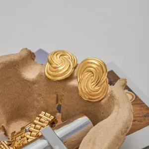 Sc9001b57adfd4904bc99b9de25174bbeO