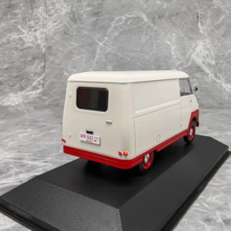 Vintage 1/43 FSO FURGON Diecast Model 4 Vintage 1/43 FSO FURGON Diecast Model - Image 4