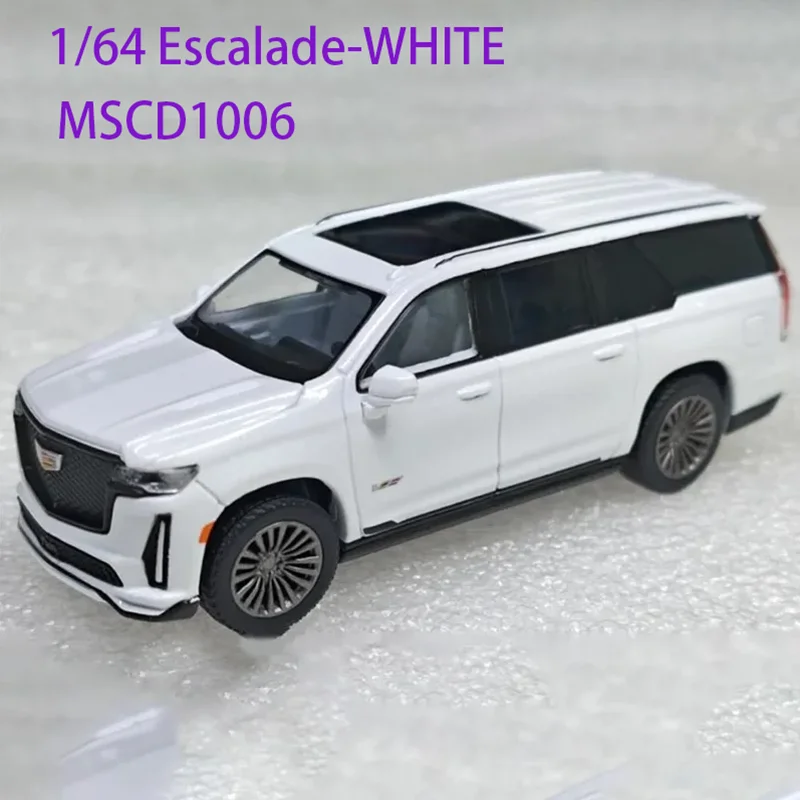MASSDI 1:64 Scale Cadillac Escalade Model 7 MASSDI 1:64 Scale Cadillac Escalade Model - Image 7