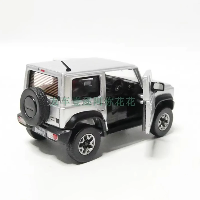 Suzuki Jimny Sierra JB74 1:64 Scale Diecast Model 3 Suzuki Jimny Sierra JB74 1:64 Scale Diecast Model - Image 3