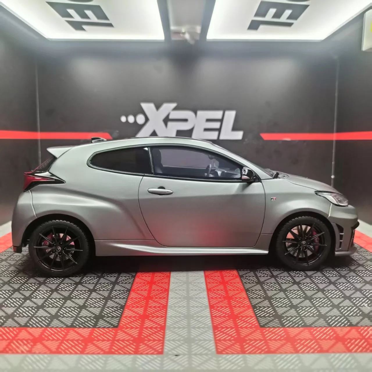 Toyota Yaris GR 2024 Limited Edition 1:18 Resin Model 3 Toyota Yaris GR 2024 Limited Edition 1:18 Resin Model - Image 3