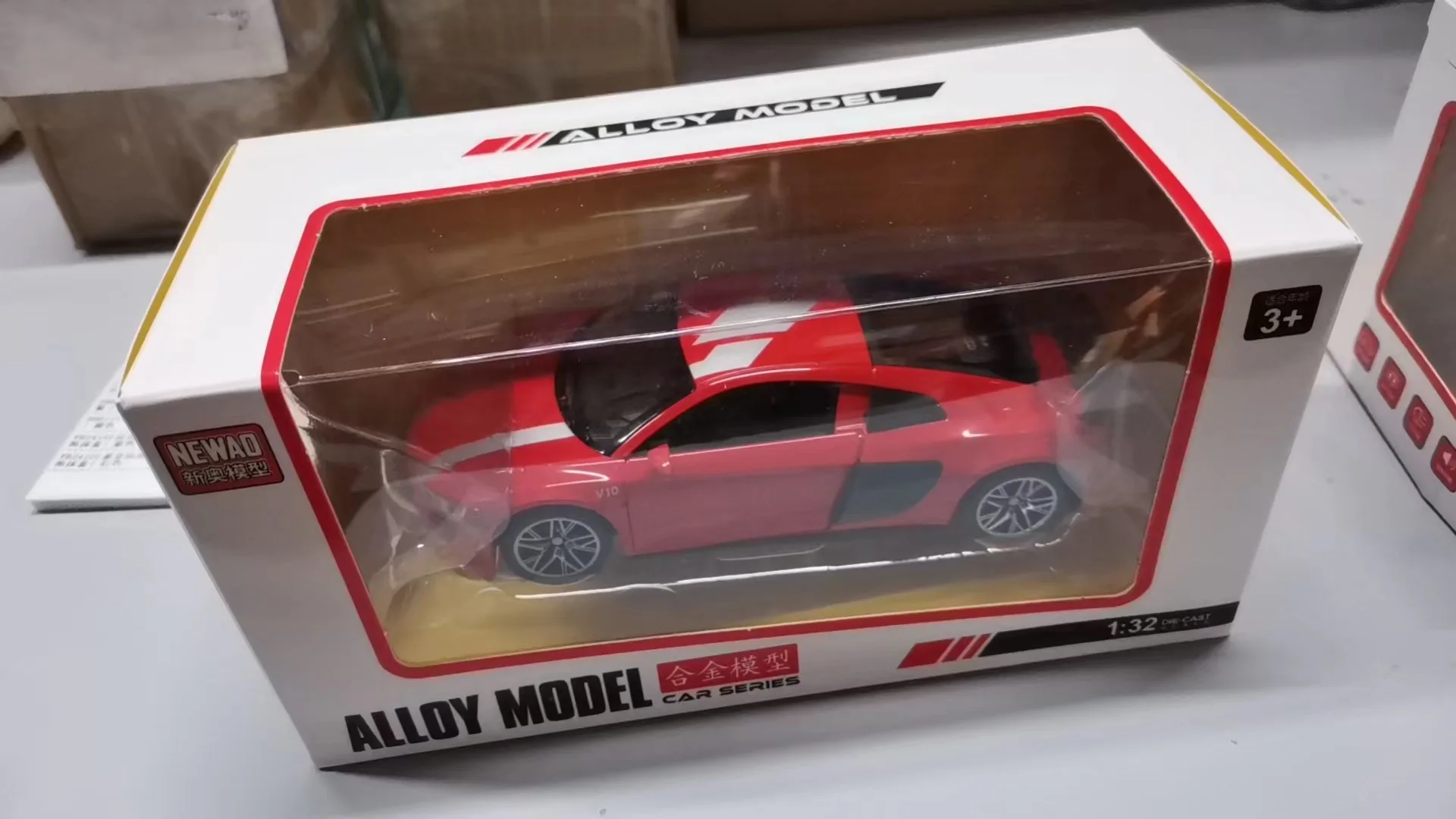 1:32 Scale Audi R8 V10 Plus Alloy Model 6 1:32 Scale Audi R8 V10 Plus Alloy Model - Image 6