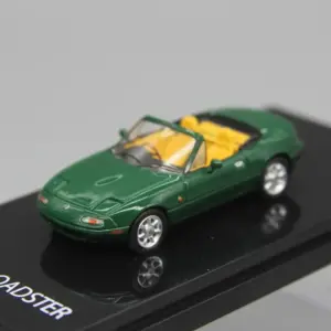 1:64 Scale Mazda Miata MX-5 Diecast Model 17 Sca54102e4fa047cd965d311b47a50615z