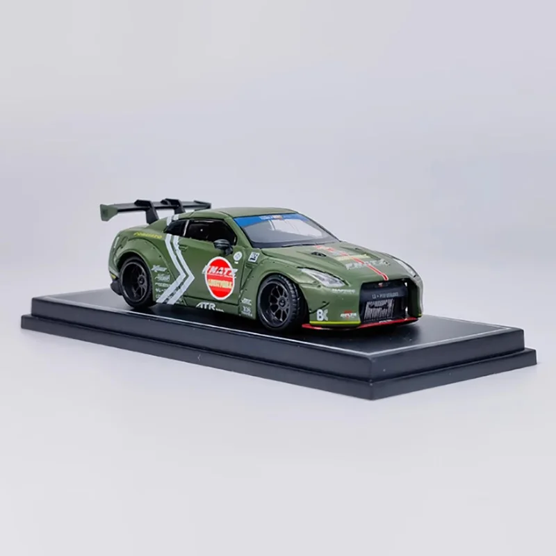 Nissan GTR R35 1/64 Diecast Model Collectible 3 Nissan GTR R35 1/64 Diecast Model Collectible - Image 3