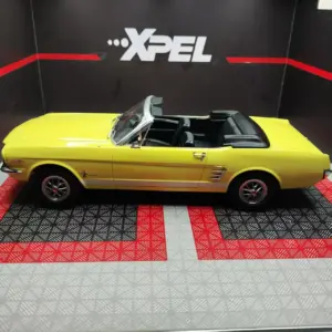 Vintage 1965-66 Ford Mustang 1:18 Die-Cast Model 12 Sca78ef7567aa4d5297c61a11684e1c6eA