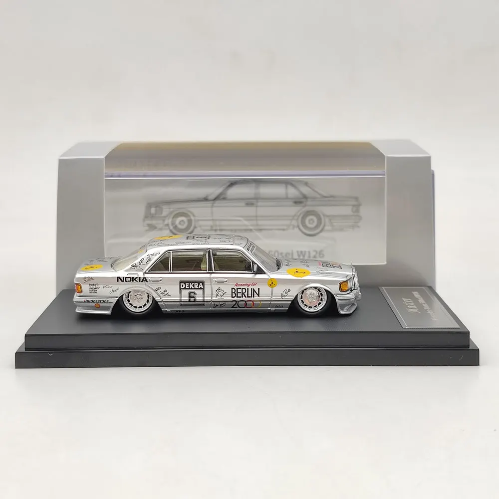 Mercedes-Benz 190E W126 Diecast Model, 1:64 Scale 6 Mercedes-Benz 190E W126 Diecast Model, 1:64 Scale - Image 6