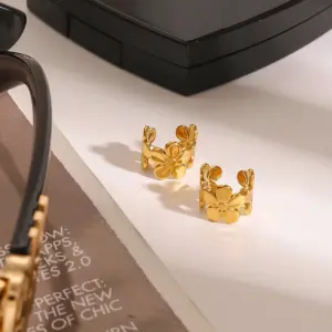 Stainless Steel Floral Clip Earrings 12 Sca86c746e7b6449988bef1a36b5f8ff0o