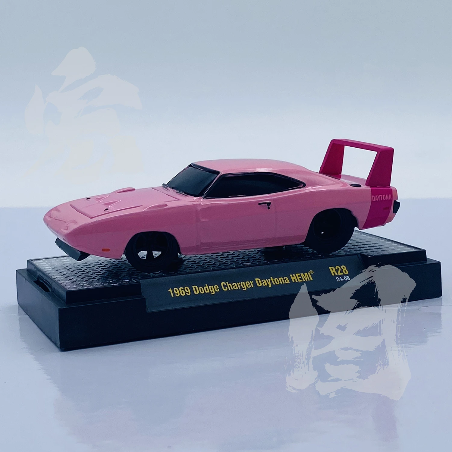 1969 Dodge Charger Daytona HEMI Diecast Model 2 1969 Dodge Charger Daytona HEMI Diecast Model - Image 2