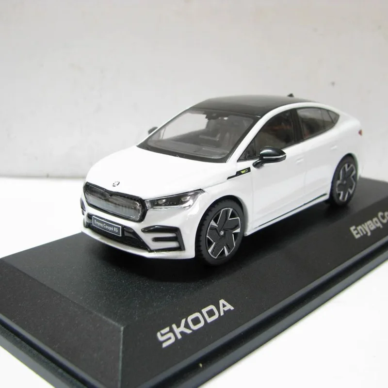 Skoda Coupe RS 1:43 Scale Diecast Model 5 Skoda Coupe RS 1:43 Scale Diecast Model - Image 5