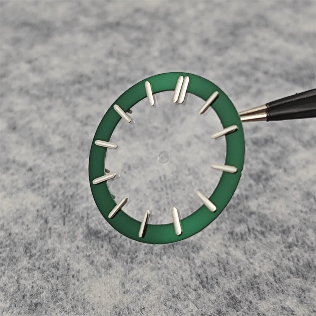 Vibrant Green Watch Dial for Women 31.8mm 4 Vibrant Green Watch Dial for Women 31.8mm - Image 4