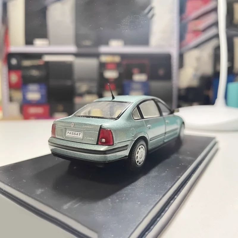 Volkswagen Passat B5 1:43 Diecast Model 3 Volkswagen Passat B5 1:43 Diecast Model - Image 3