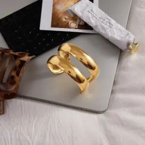 Scce10363329c432c824b9c983f2fdd8ex