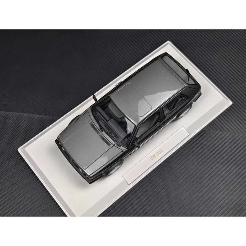 1989 VW Golf Alloy Model 1:18 Scale 2 1989 VW Golf Alloy Model 1:18 Scale - Image 2