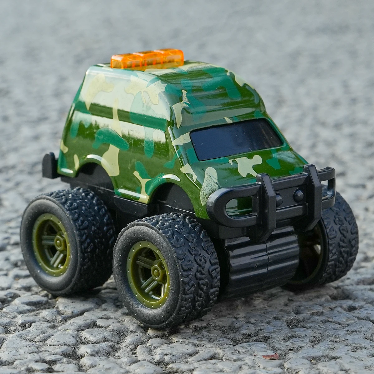 Mini Military Car Set SL-9018 for Collectors 4 Mini Military Car Set SL-9018 for Collectors - Image 4