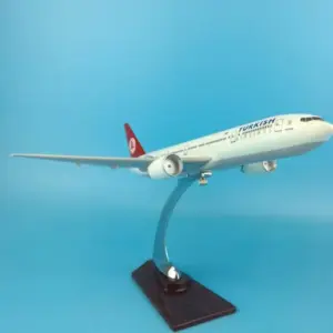Turkish Airlines B777 Model 1:200 Scale 11 Scd985160d5e4425b98795ce9ea14c327F