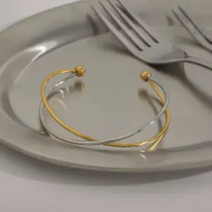 Scdbeac4ae01b4805b1a167f0a78cb253H