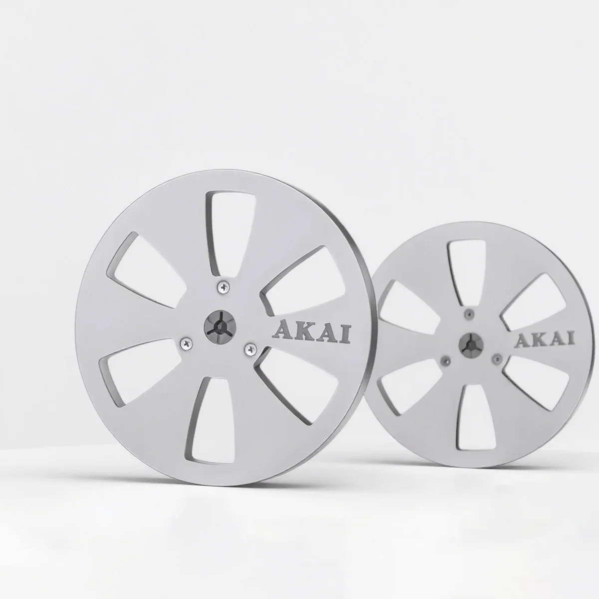 7-Inch Aluminum Take-Up Reel for Reel-to-Reel Recorders 2 7-Inch Aluminum Take-Up Reel for Reel-to-Reel Recorders - Image 2
