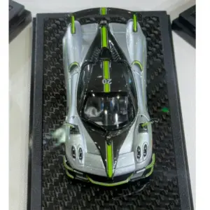 Pagani Huayra Roadster BC Die-Cast Model 12 Scec7de79956746c981681c6e4ded96beM 1