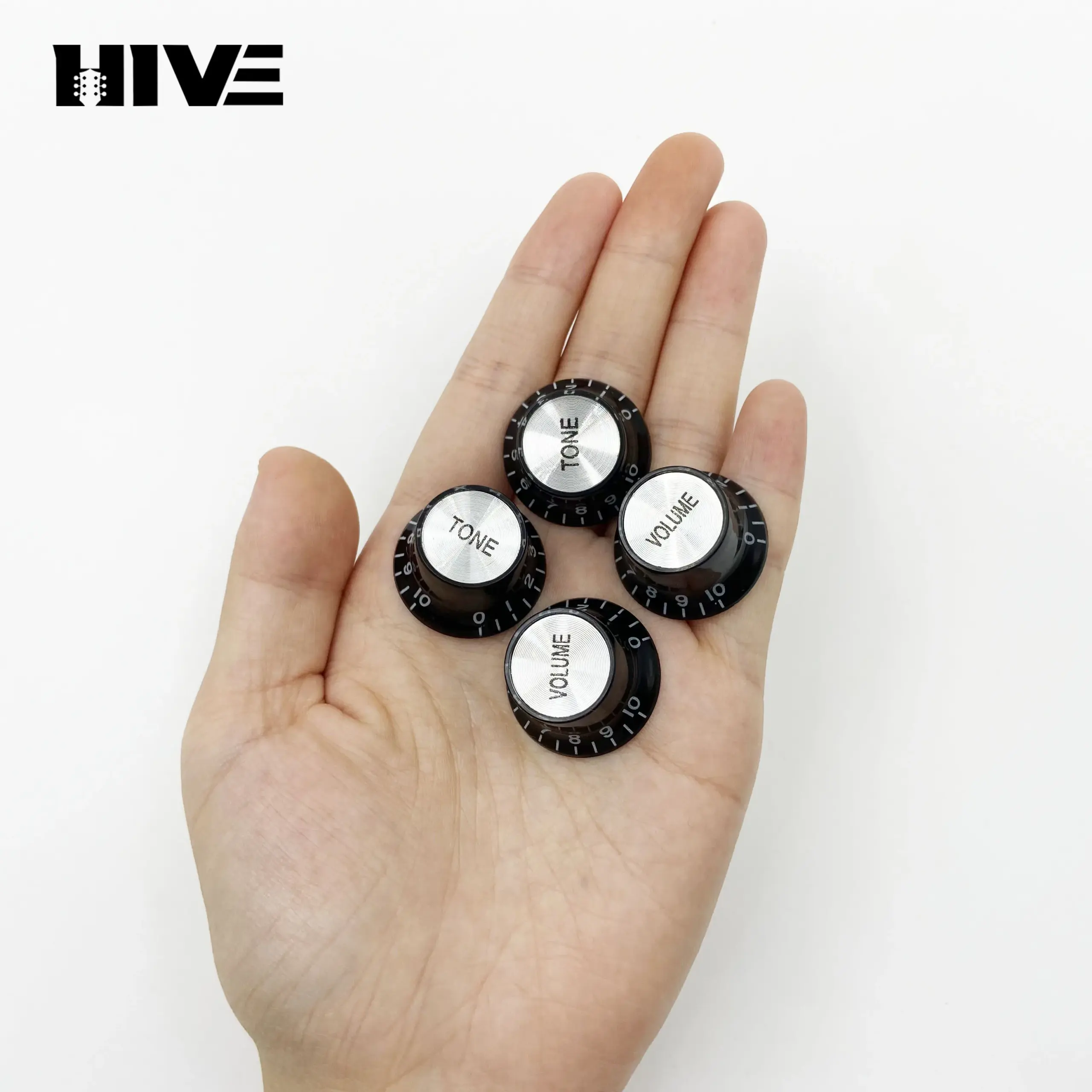 Aluminum Guitar Knob Caps Set in Black & Gold 3 Aluminum Guitar Knob Caps Set in Black & Gold - Image 3