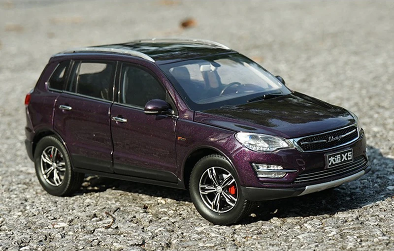 Dark Brown 1:18 Scale Diecast SUV Model 2 Dark Brown 1:18 Scale Diecast SUV Model - Image 2
