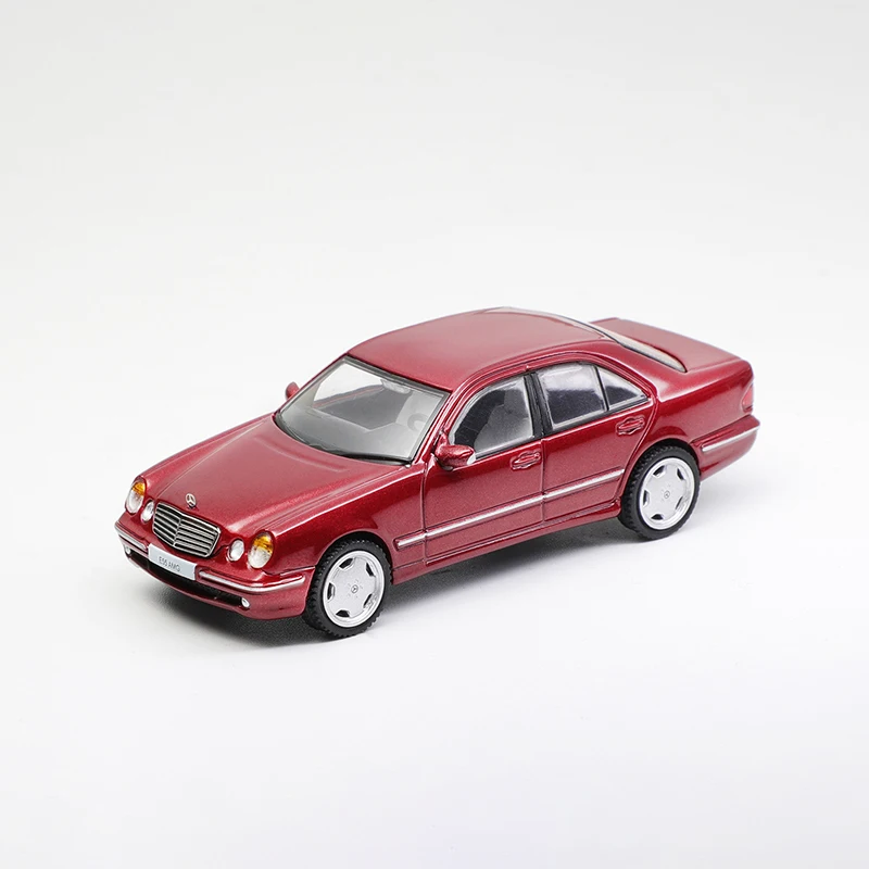 1:64 Mercedes-Benz E55 AMG W210 Diecast Model 3 1:64 Mercedes-Benz E55 AMG W210 Diecast Model - Image 3