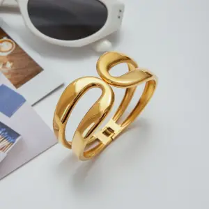 Scfd32841cb1745ffbf5704c4cf6522eb0