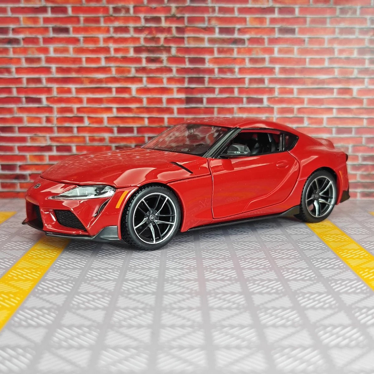 1:24 Scale Toyota GR Supercar Model 8 1:24 Scale Toyota GR Supercar Model - Image 8