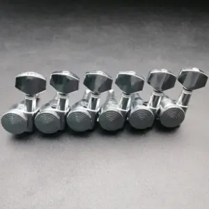 Sd0769217979c4b16a7063763c38433d8S