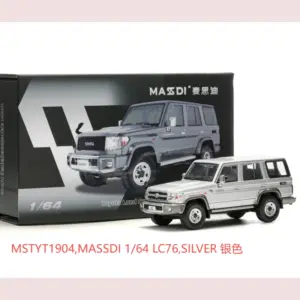 1/64 Scale Toyota Land Cruiser LC76 Model