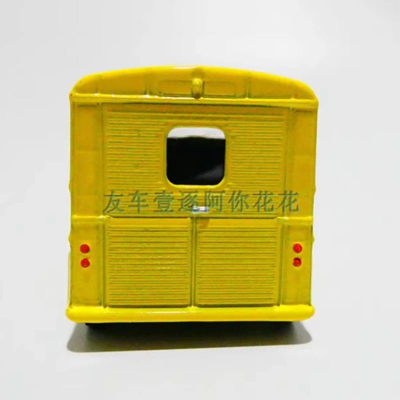 Vintage CITROEN H Minivan Diecast Model 5 Vintage CITROEN H Minivan Diecast Model - Image 5