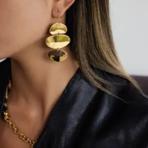 Sd1ef9c50fe1f4bf89c7d18b2bebd75d39