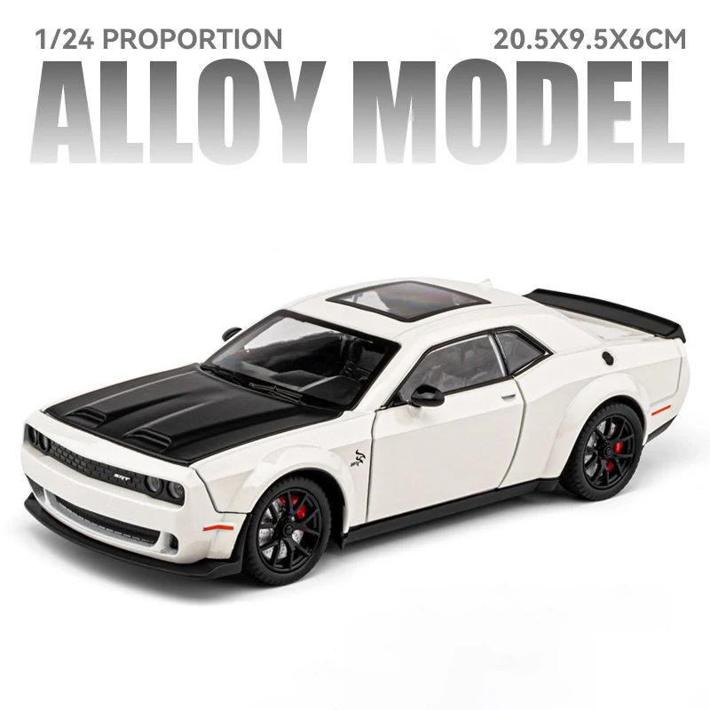 1:24 Dodge Challenger SRT Hellcat Redeye Model 6 1:24 Dodge Challenger SRT Hellcat Redeye Model - Image 6