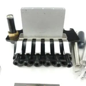 Wilkinson WODL1 Electric Guitar Bridge 6 Sd25c06c36af748f08e143a402ee79cb9a