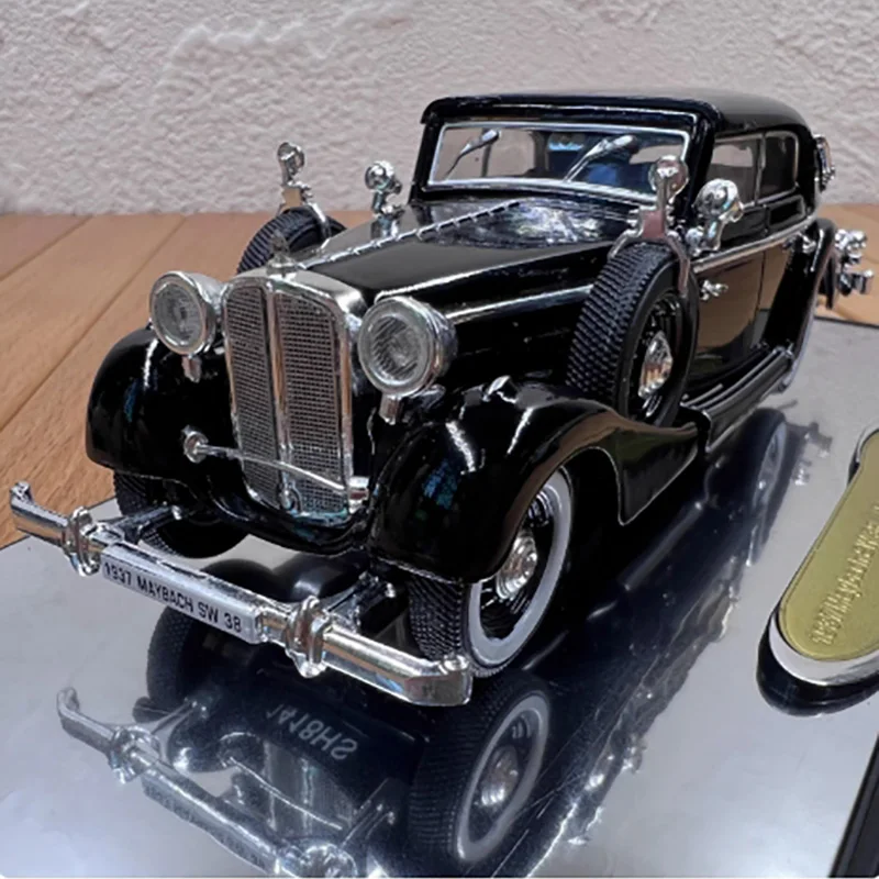 Vintage 1937 Maybach SW38 Convertible Model 8 Vintage 1937 Maybach SW38 Convertible Model - Image 8