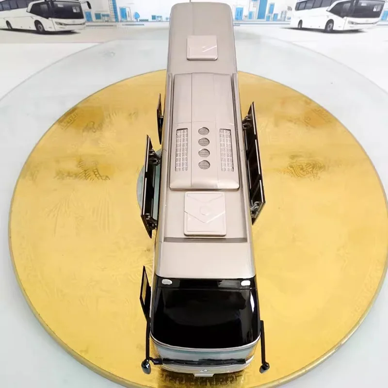 Xiamen King Long Kaige Bus Model 1:38 Scale 4 Xiamen King Long Kaige Bus Model 1:38 Scale - Image 4