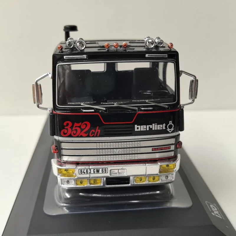 1978 Berliet TR 350 Truck Model in 1:43 Scale 4 1978 Berliet TR 350 Truck Model in 1:43 Scale - Image 4