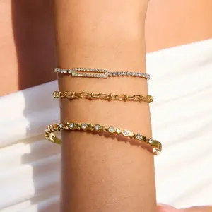 Sd3c7aa82e55749d29e2c9c48ac449fa6u