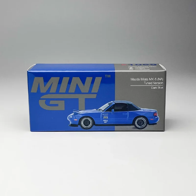 Blue Mazda MX-5 1/64 Scale Diecast Model 4 Blue Mazda MX-5 1/64 Scale Diecast Model - Image 4