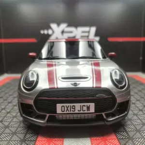 Sd40386c8de2d4f72b8ba1e407573541ep