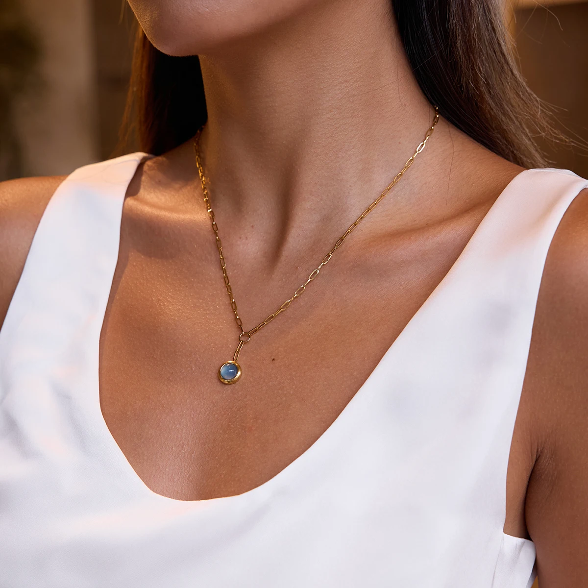 Gold Stainless Steel Horseshoe Necklace JDN0306075 3 Gold Stainless Steel Horseshoe Necklace JDN0306075 - Image 3