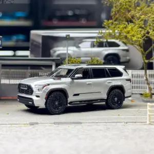Toyota Sequoia 1:64 Diecast Model in Three Colors 12 Sd46f275345f04b3da3b6d70bb8dd2559l