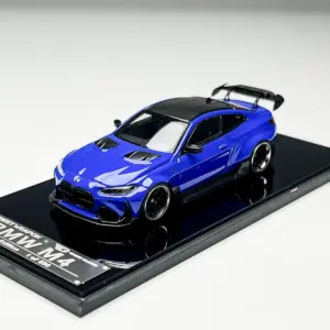 Miniature BMW M4 G82 Diecast Car Model 7 Sd550ecbb3fb04702b733096a3098c375s