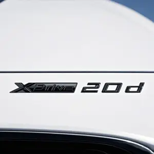 Sd5885e9003734b1c8be0d42f12b3cce4j