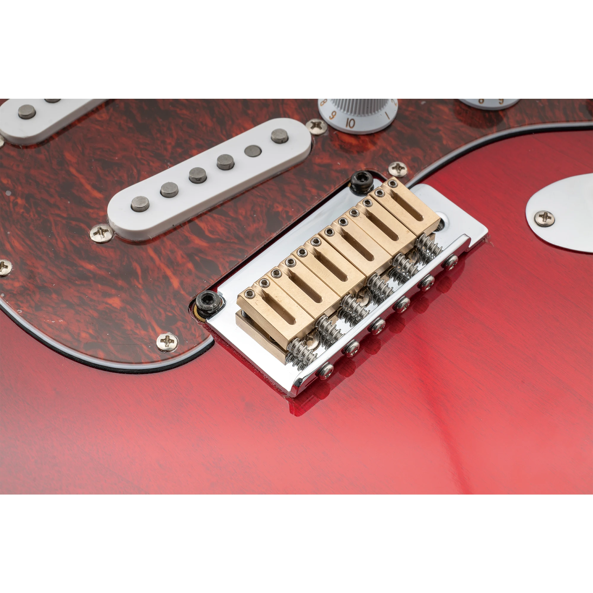 Gold Brass Guitar Saddles for Fender Strat/Tele 6 Gold Brass Guitar Saddles for Fender Strat/Tele - Image 6