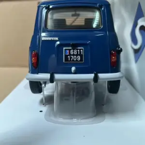 Vintage 1:18 Renault 4 GTL Police Car Model 8 Sd5eb89fcdbc74c2290080f9a48169034W